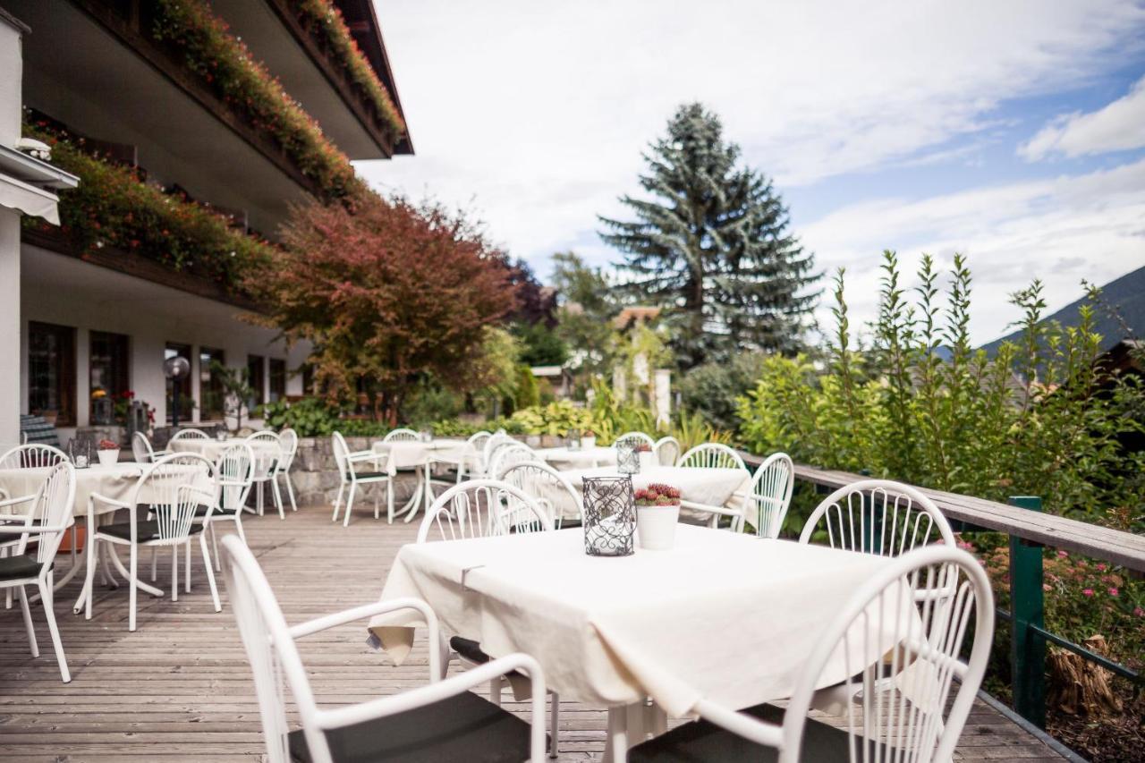 Hotel Alpenhof Ulten Buitenkant foto